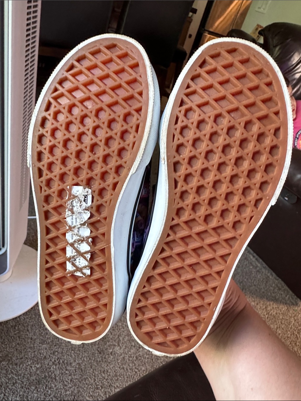 KPop Demon Hunters x Vans Little Kids Old Skool V Shoe - Picture 3 of 4